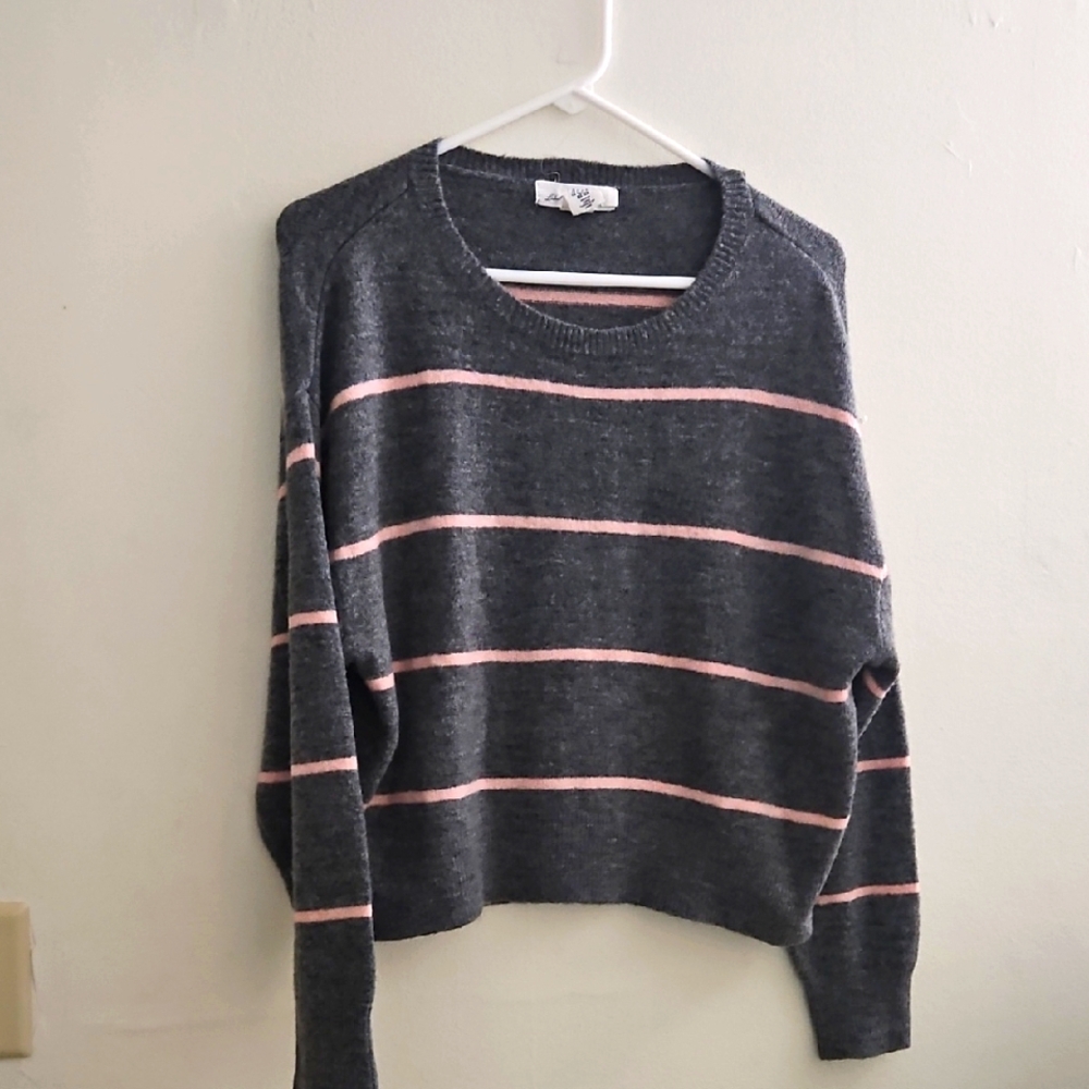 XS Gray and Pink Striped Women's Sweater